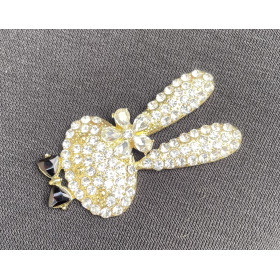 Broche aimant lapin strass