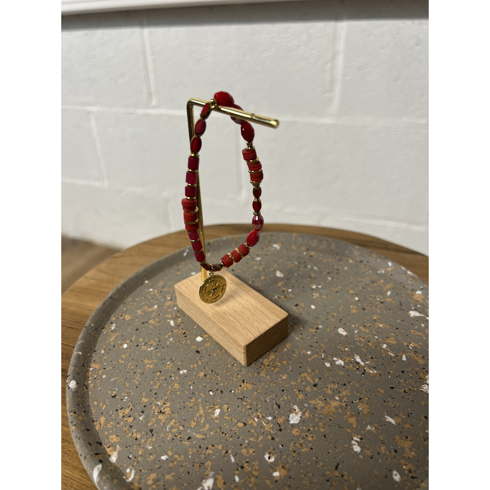 Bracelet médaillon rouge n°120