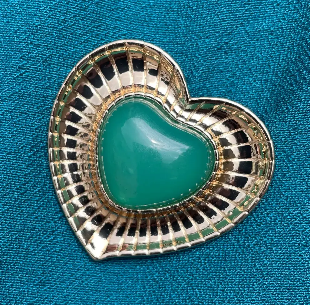 Broche Aimant Coeur "Eme"