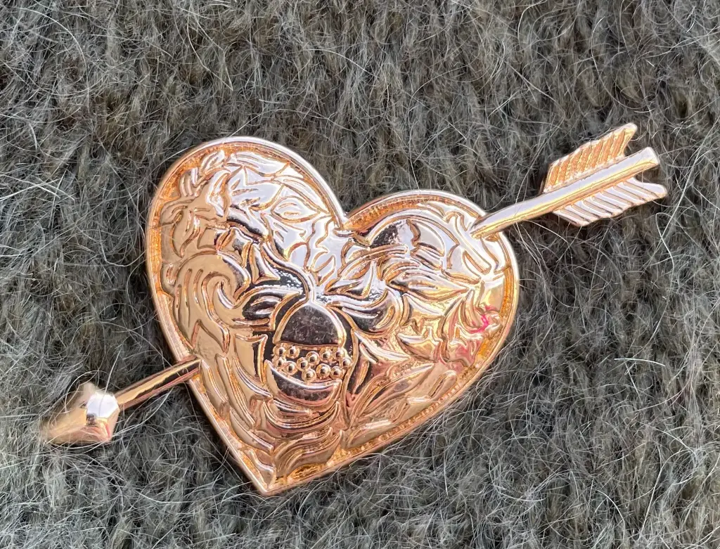 Broche Aimant Cœur Cupidon