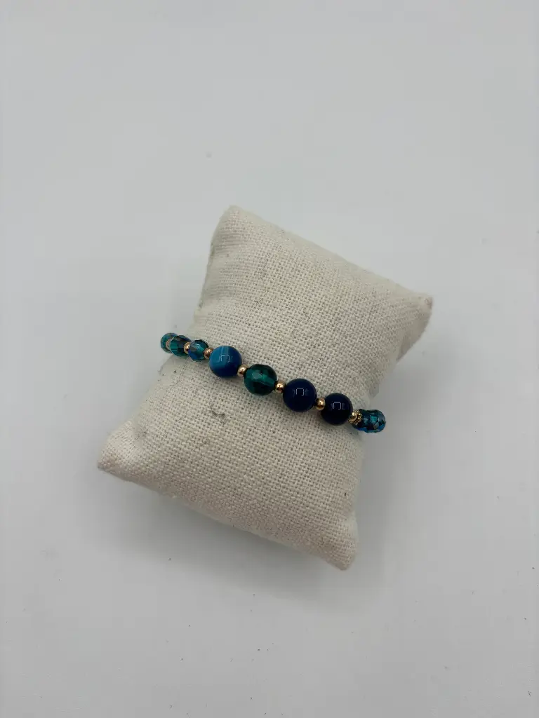 Bracelet différentes perles n°246 (Bleu pétrole) 