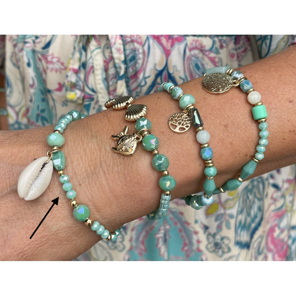 Bracelet coquillage pendant n°156