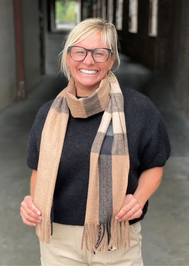 Echarpe franges carreaux (25002)