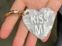 Porte clefs Kiss Me