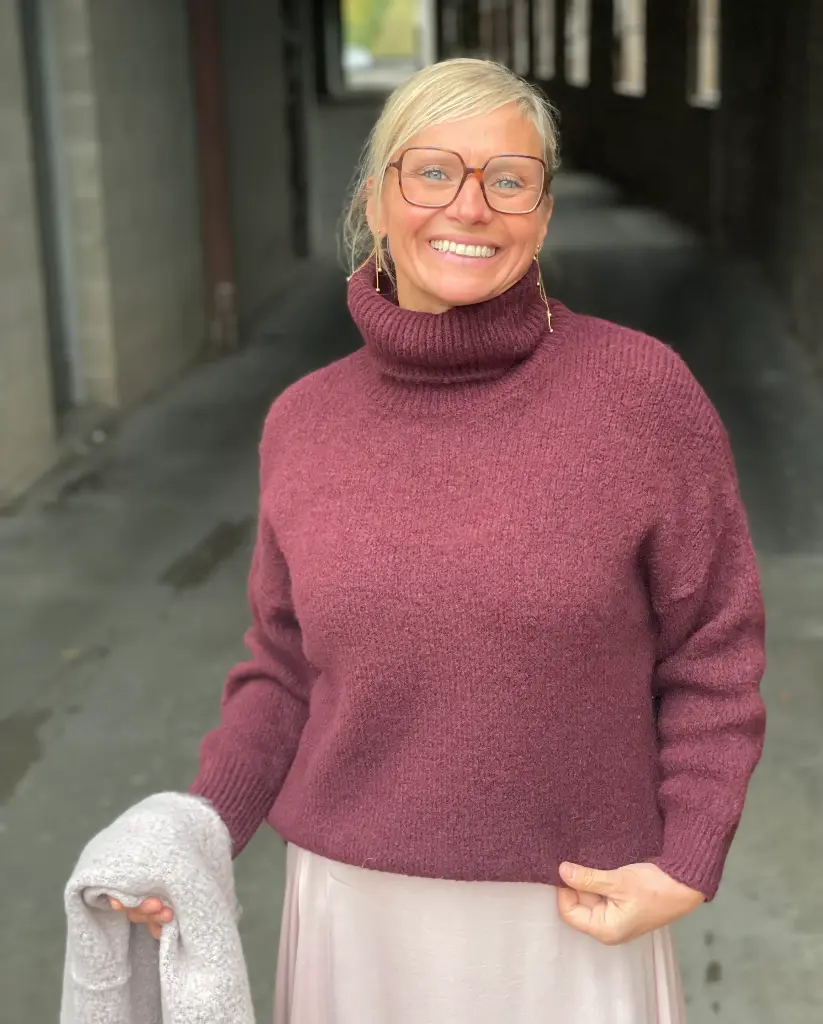 Pull ample col roulé