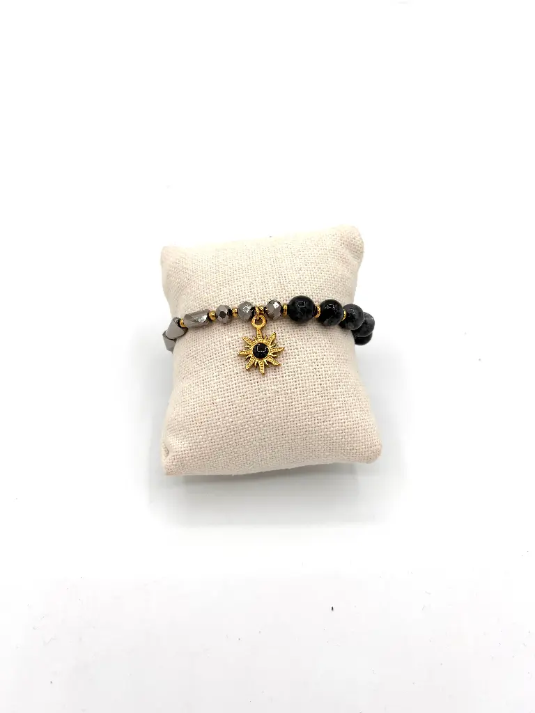 Bracelet soleil pendant 5 boules n°136