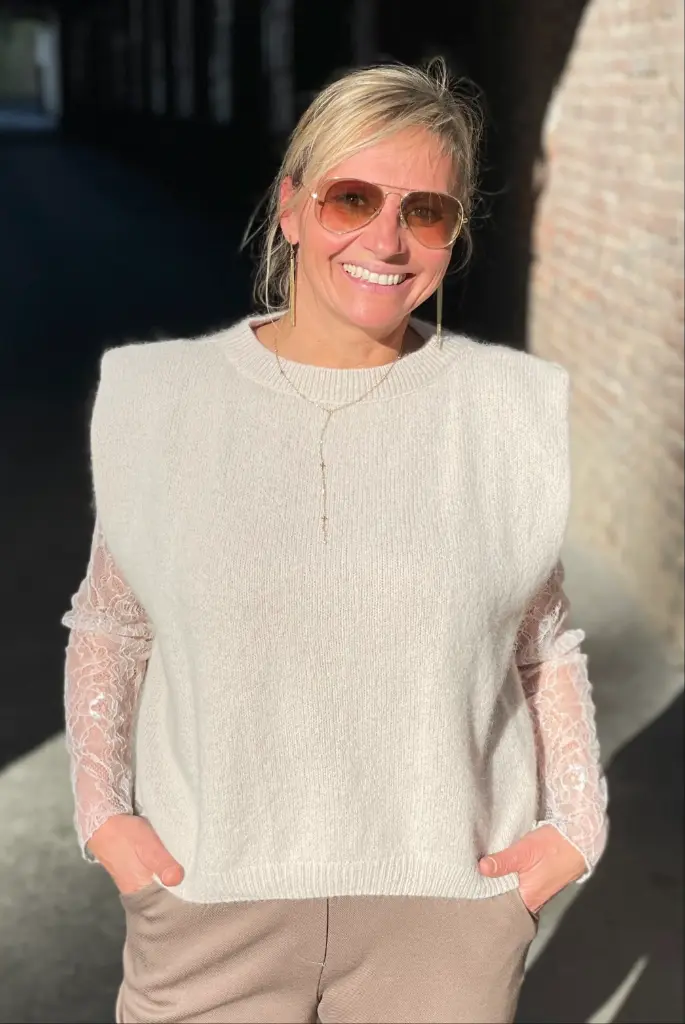 Blouse dentelle fleurs