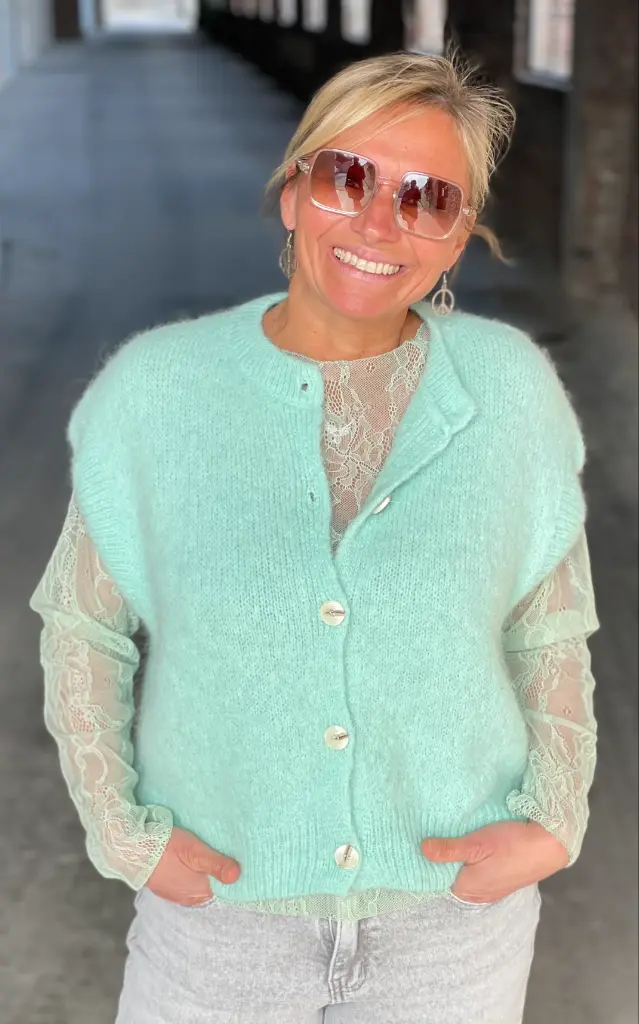 Gilet sans manches 5 boutons 