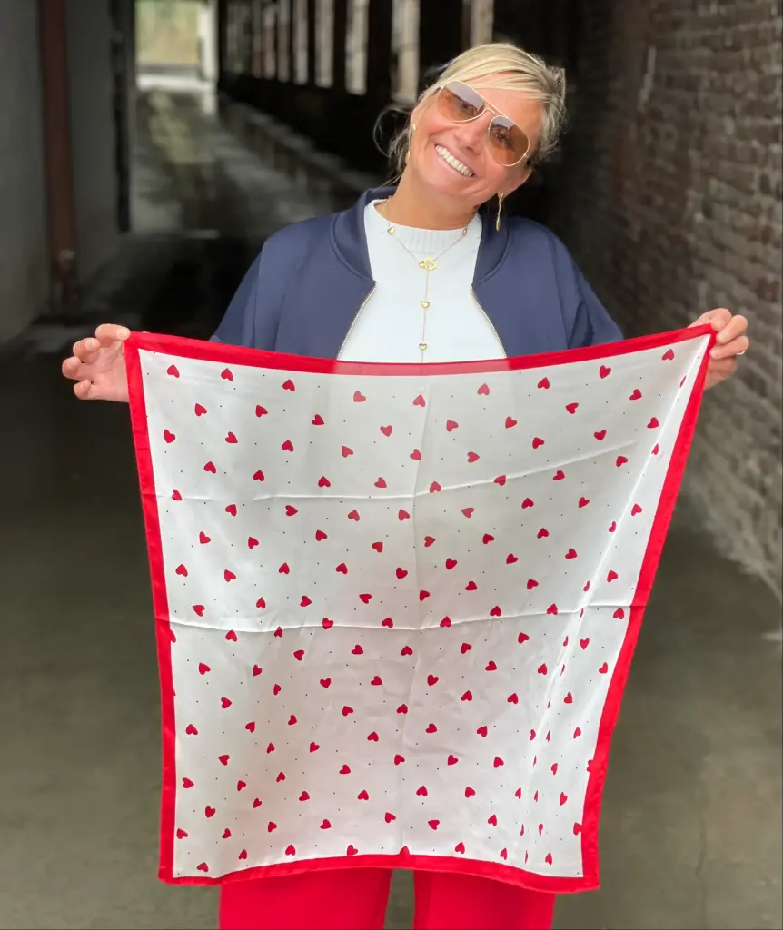 Foulard carré Coeurs Pois
