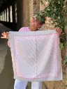 Foulard carré bord Love