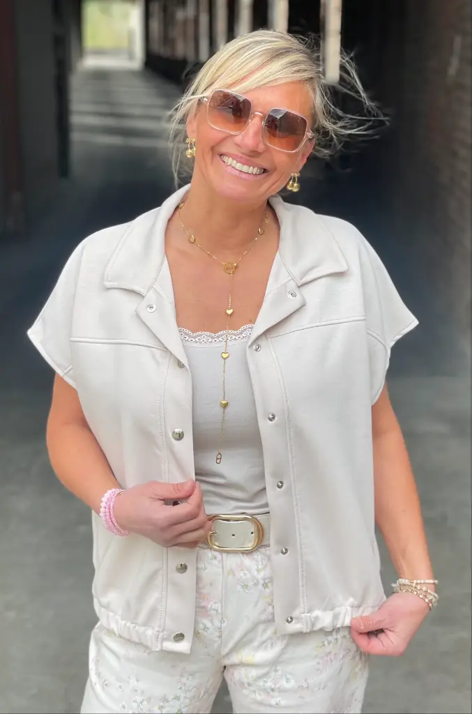 Gilet sans manches pressions