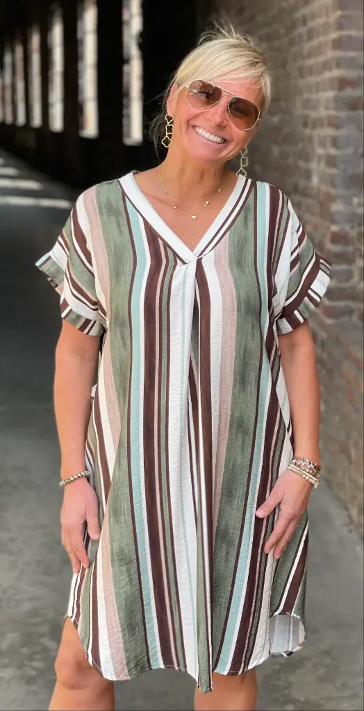 Robe courte lignée