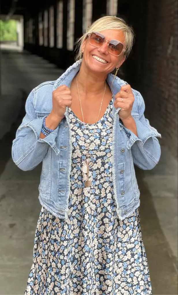 Veste jeans déchirée