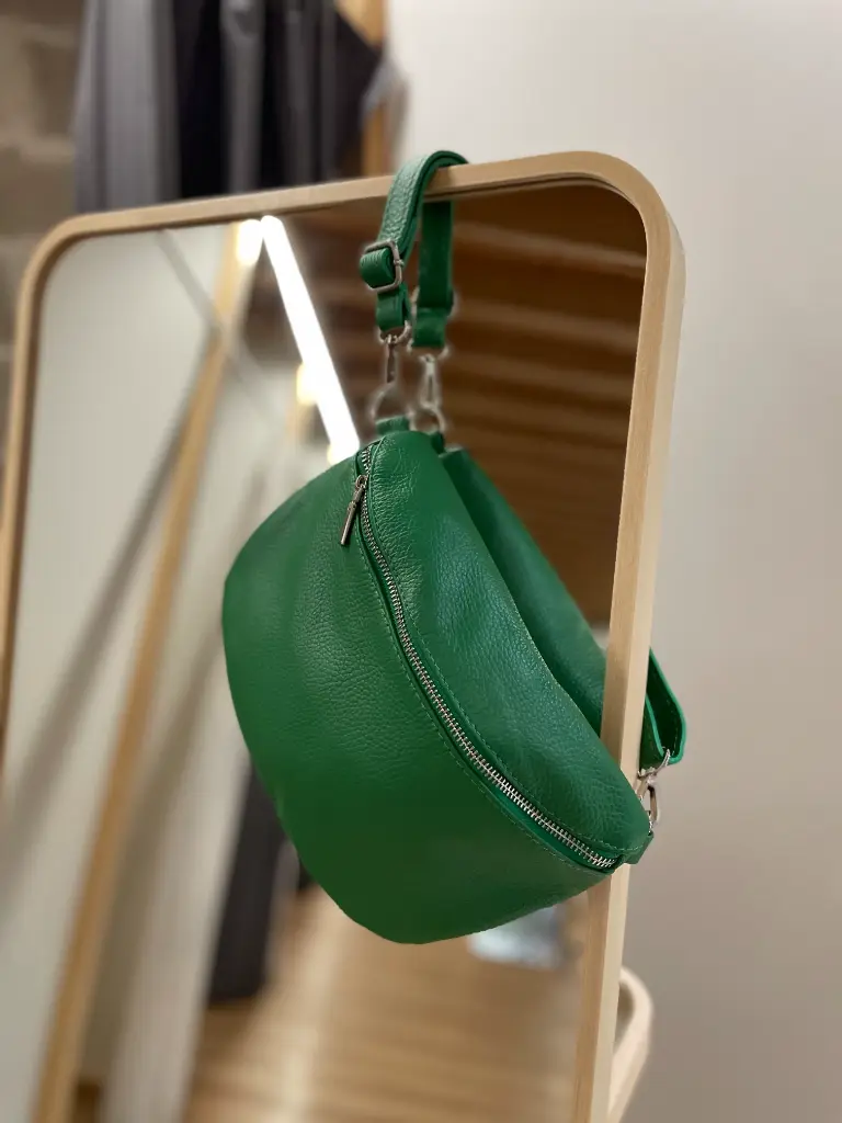 Pochette grande cuir grainé Démarquée
