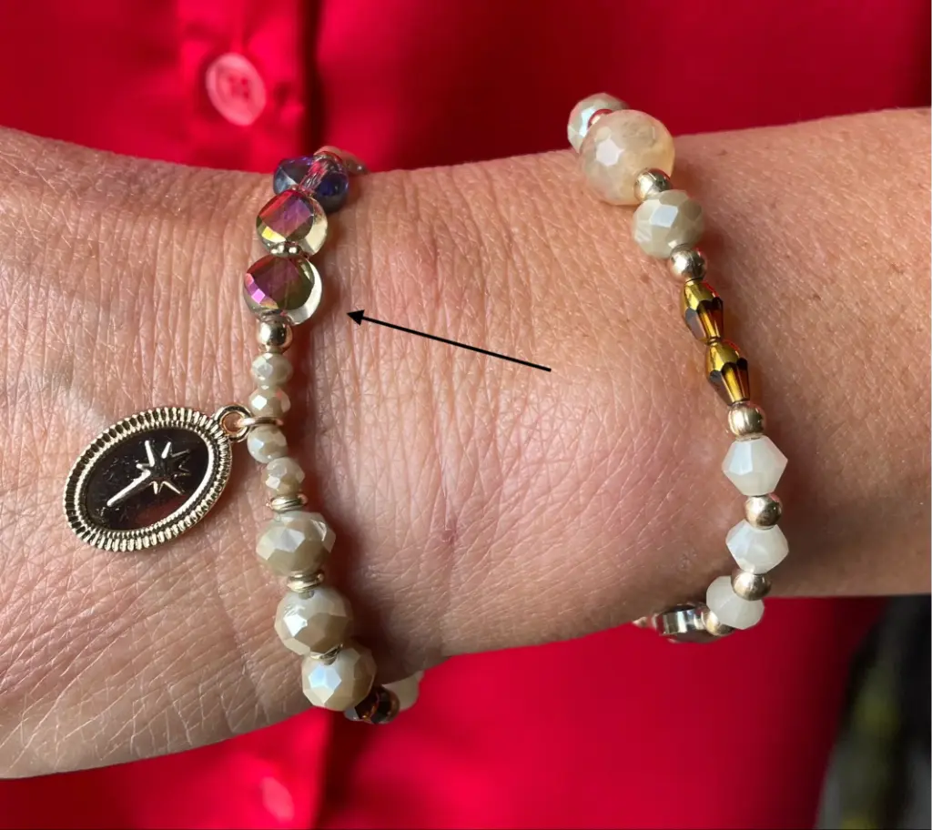 Bracelet Médaillon n°232 (Taupe)