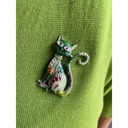 Broche aimant chat serieux