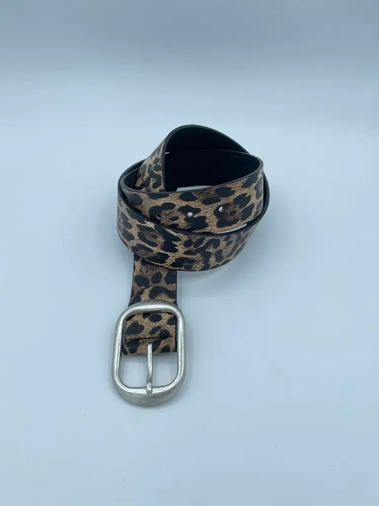Ceinture leo boucle ovale