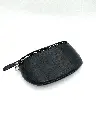 Pochette en cuir graine format moyen
