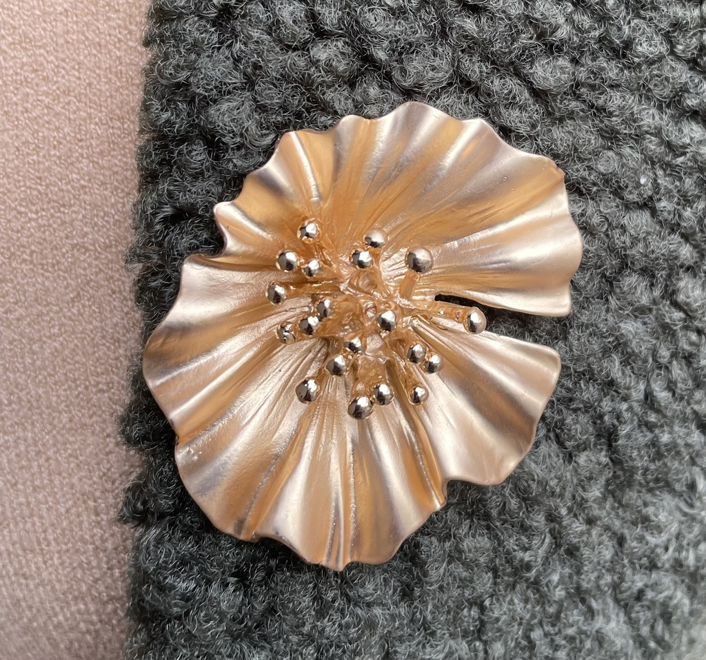 Broche Aimant Flowers pistils