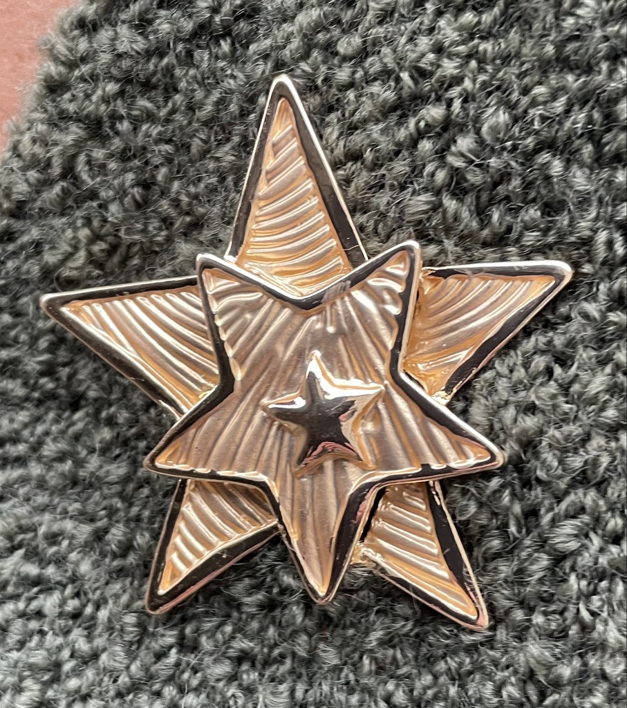 Broche aimant trio étoiles