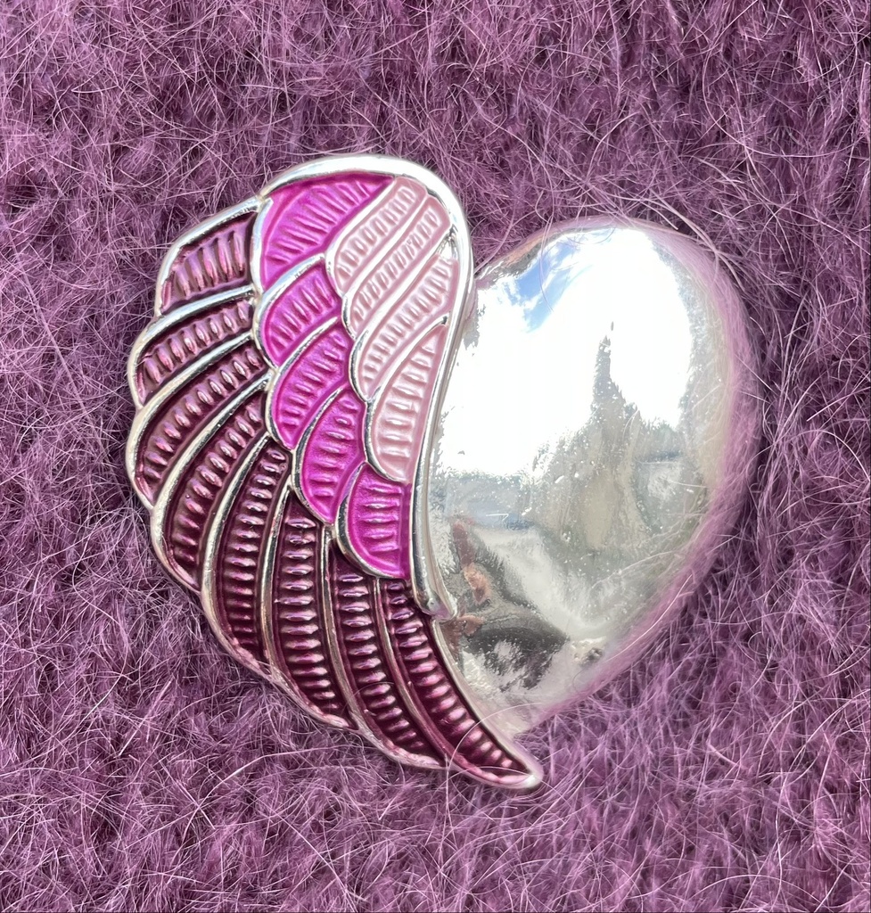 Broche aimant moitié aile coeur