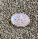 Mini broche aimant nacrée étoile