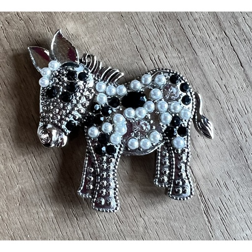 Broche aimant ane perles