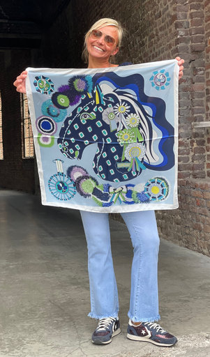 Foulard carré satin Cheval Pica