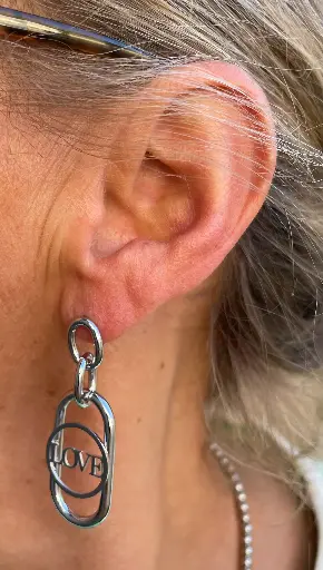 Boucles d'oreilles ovale "LOVE" 