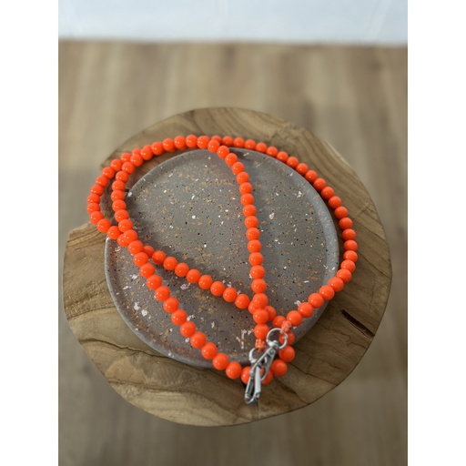 Collier téléphone perles brillantes