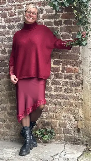 Jupe satin asymétrique