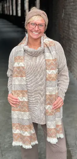 Pull col roulé velours