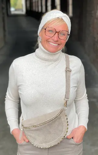 Pochette à clous Daim