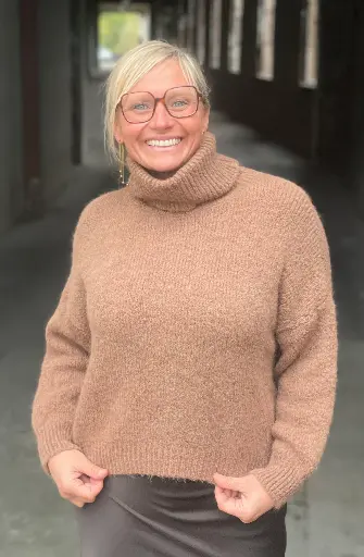 Pull ample col roulé