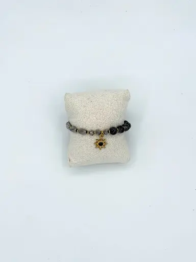 Bracelet soleil pendant 5 boules n°136
