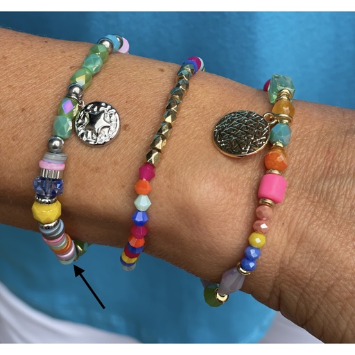 Bracelet perles etoile pendante n106
