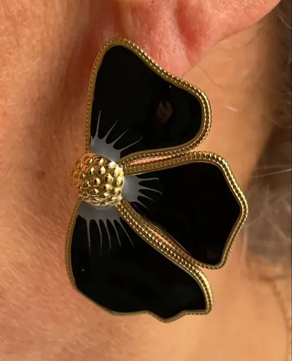 Boucles d'oreilles demi fleur n°238