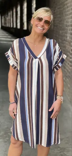 Robe courte lignée