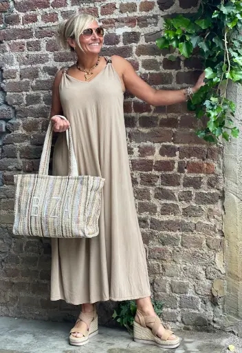 Robe boules bois