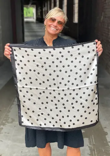 Foulard carré Gommettes