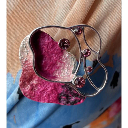 Broche aimant effet pierre strass