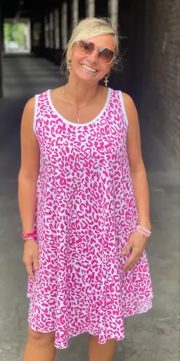 Robe courte sans manches Taches