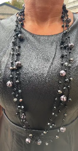 Collier 3 rangs billes