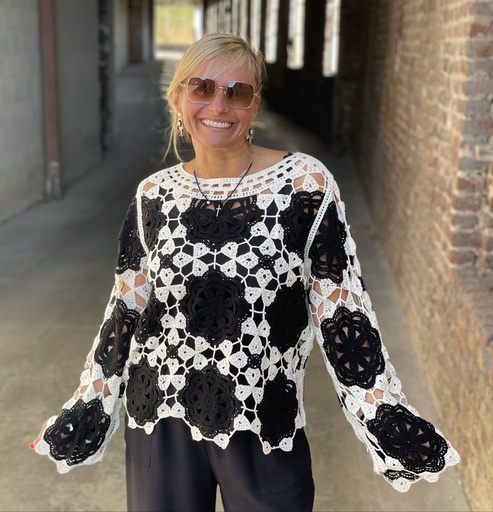 Pull crochet fleurs