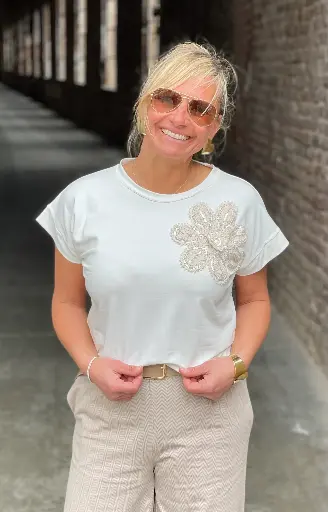 T-shirt Fleur sur le Coeur