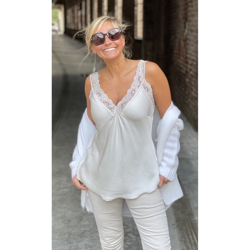 Top dentelle soie délavé