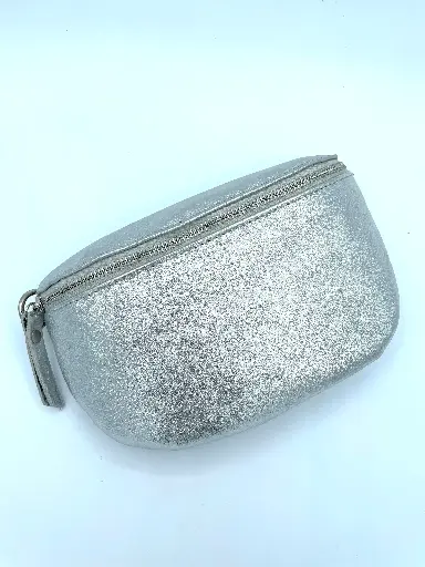 Pochette en cuir brillante format moyen
