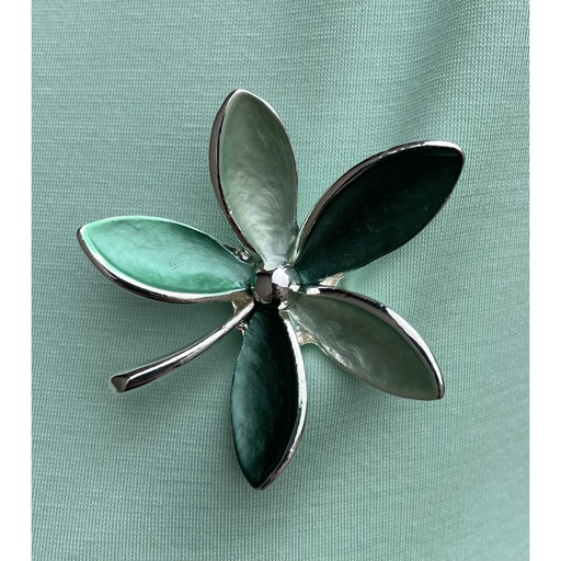 Broche aimant fleurs 5 petales